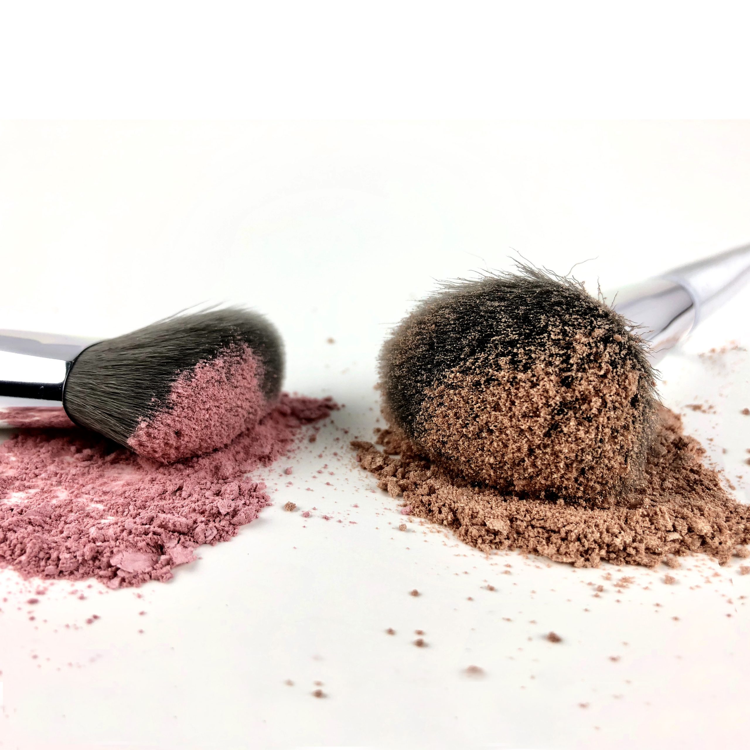 Angled Blush - Brush
